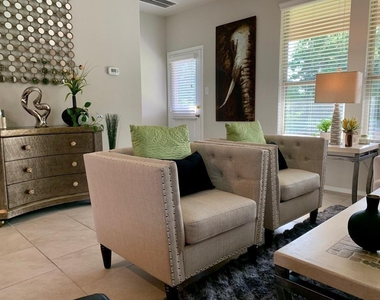 24207 Oakdale Hills Court - Photo Thumbnail 5