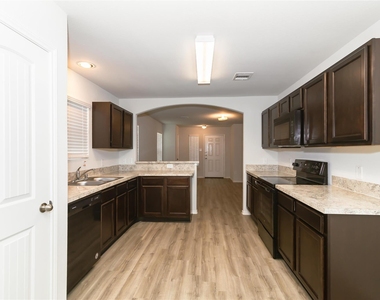 13827 Winding Path Lane - Photo Thumbnail 2