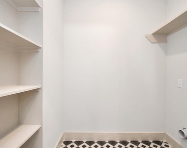 4025 Boho Lane - Photo Thumbnail 21