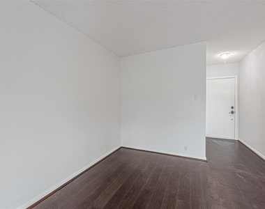 2601 Bellefontaine Street - Photo Thumbnail 20