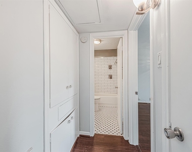 2601 Bellefontaine Street - Photo Thumbnail 12