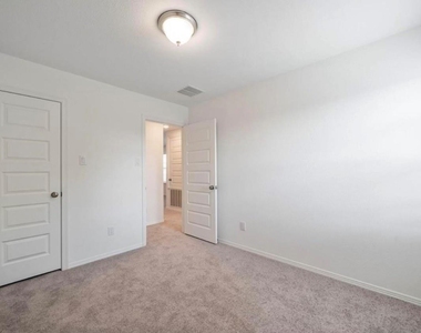 22326 Auburn Cabin Lane - Photo Thumbnail 26