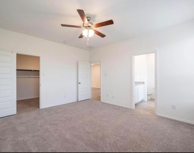 22326 Auburn Cabin Lane - Photo Thumbnail 16