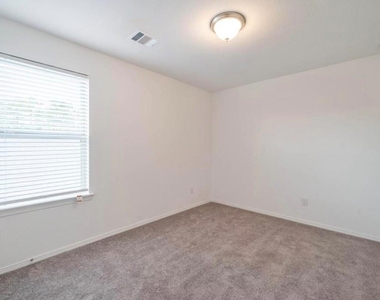 22326 Auburn Cabin Lane - Photo Thumbnail 32