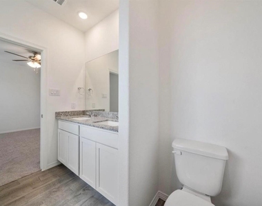 22326 Auburn Cabin Lane - Photo Thumbnail 21