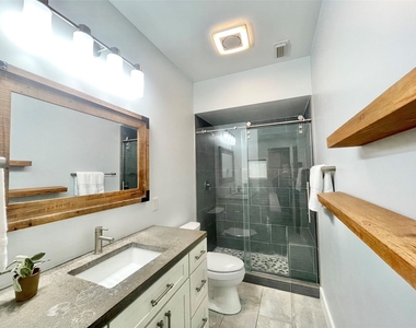 3 Maple Loft Place - Photo Thumbnail 35
