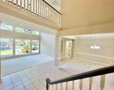 3 Maple Loft Place - Photo Thumbnail 24