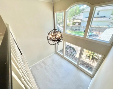 3 Maple Loft Place - Photo Thumbnail 7