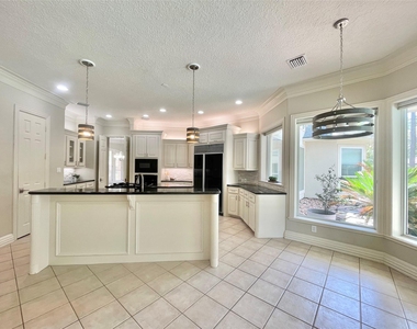 3 Maple Loft Place - Photo Thumbnail 12