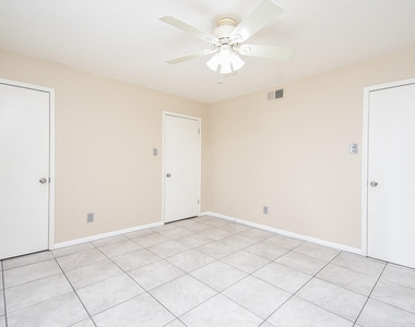 2507 Montrose Boulevard - Photo Thumbnail 20