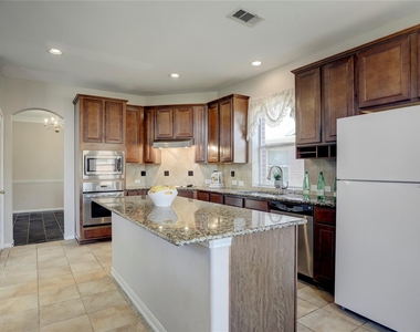 13419 Sunset Bay Lane - Photo Thumbnail 9