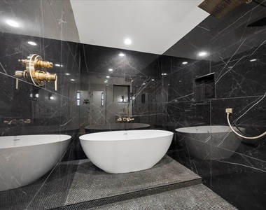 12510 Mooreknoll Lane - Photo Thumbnail 15
