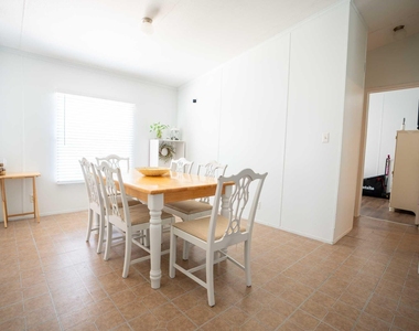 20511 N Sabine Drive - Photo Thumbnail 6