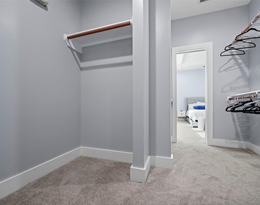 2413 Pease Street - Photo Thumbnail 29