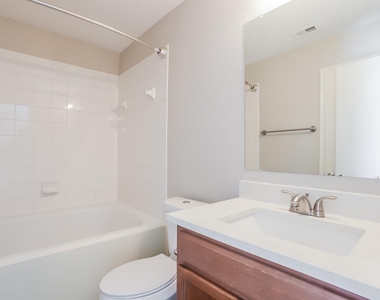 20619 Tayman Oaks Drive - Photo Thumbnail 11