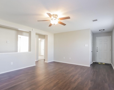 20619 Tayman Oaks Drive - Photo Thumbnail 5
