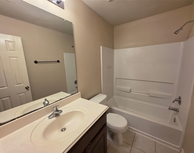 28942 Village Creek Loop - Photo Thumbnail 13
