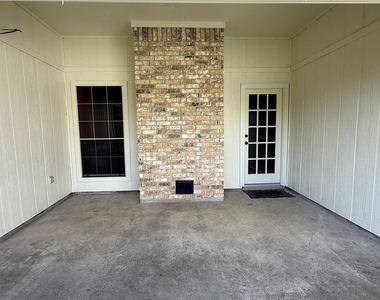 6223 Denmark Drive - Photo Thumbnail 14
