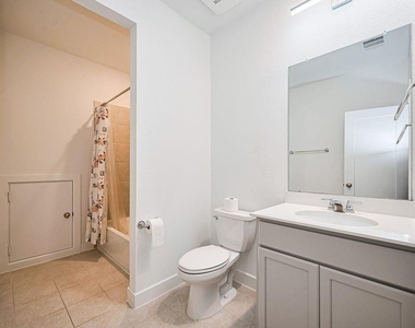 18311 Licola Meadow Lane - Photo Thumbnail 34