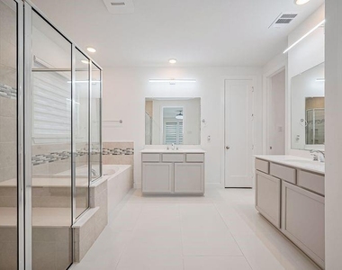 18311 Licola Meadow Lane - Photo Thumbnail 27