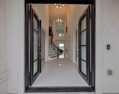18311 Licola Meadow Lane - Photo Thumbnail 4