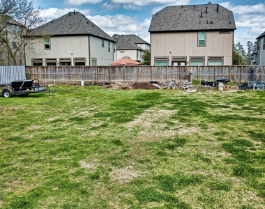 918 Lehman Street - Photo Thumbnail 12