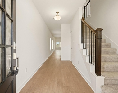 32503 Midsummer Drive - Photo Thumbnail 4