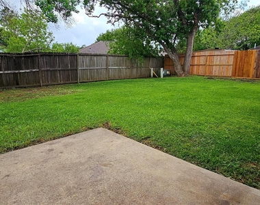 6719 Mccullum Road - Photo Thumbnail 25