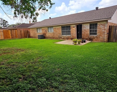 6719 Mccullum Road - Photo Thumbnail 24