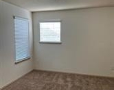 23251 Gallanda Drive - Photo Thumbnail 14