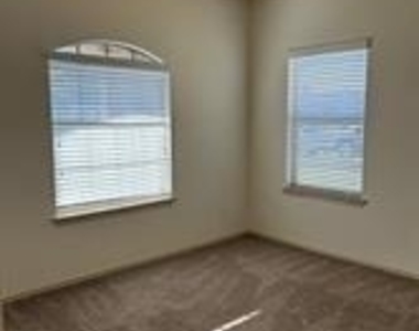 23251 Gallanda Drive - Photo Thumbnail 11
