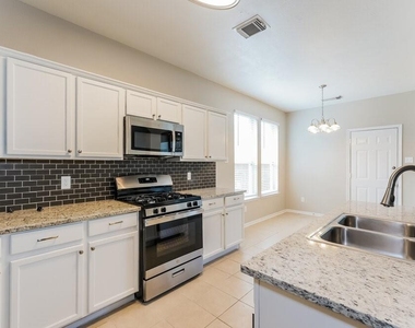 18639 Appletree Ridge Road - Photo Thumbnail 5
