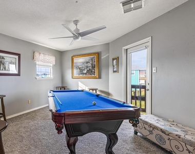 601 Wave Court - Photo Thumbnail 33