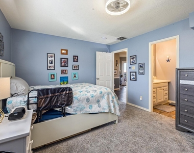 601 Wave Court - Photo Thumbnail 29