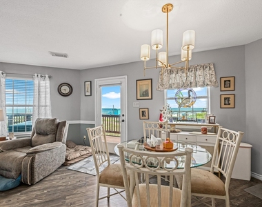 601 Wave Court - Photo Thumbnail 16