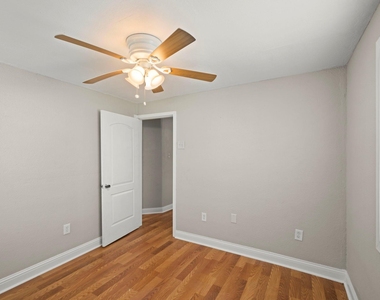303 Linwood Street - Photo Thumbnail 10