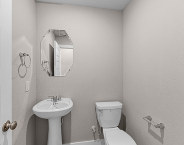 1514 Blue Acer Drive - Photo Thumbnail 9