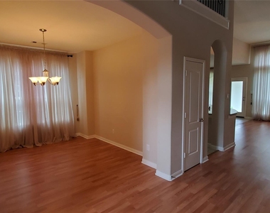 26306 Reston Hill Lane - Photo Thumbnail 7