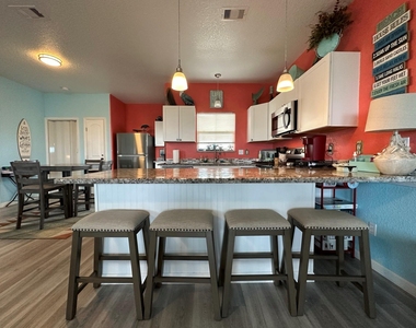 124 Howard Avenue - Photo Thumbnail 18
