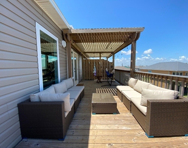124 Howard Avenue - Photo Thumbnail 7