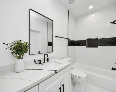 5029 Broom Street - Photo Thumbnail 24
