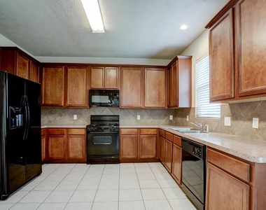 9611 Cobalt Creek Lane - Photo Thumbnail 5