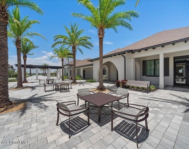 9713 Alister Drive - Photo Thumbnail 22