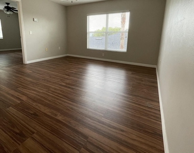 3220 Recco Place - Photo Thumbnail 18