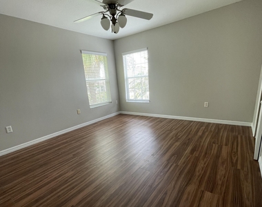 3220 Recco Place - Photo Thumbnail 14