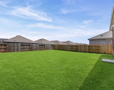 6406 Breakaway Grove Drive - Photo Thumbnail 18