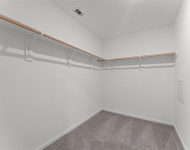6406 Breakaway Grove Drive - Photo Thumbnail 13