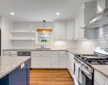 215 Perryman Road - Photo Thumbnail 18