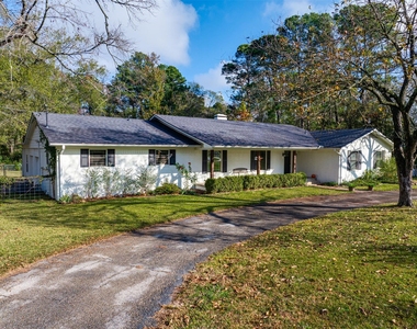215 Perryman Road - Photo Thumbnail 4