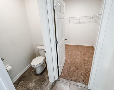 3722 Coachman Lane Se - Photo Thumbnail 5